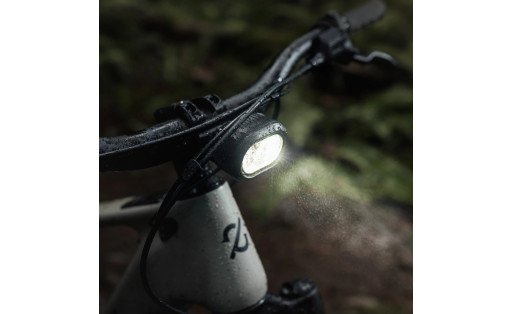 Amflow PR Carbon Pro: e-MTB Enduro ad Alte Prestazioni